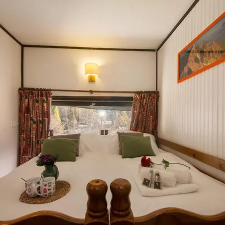 Sainte-foy-l'argentiere Sleeps 6 Appartamento Chamonix